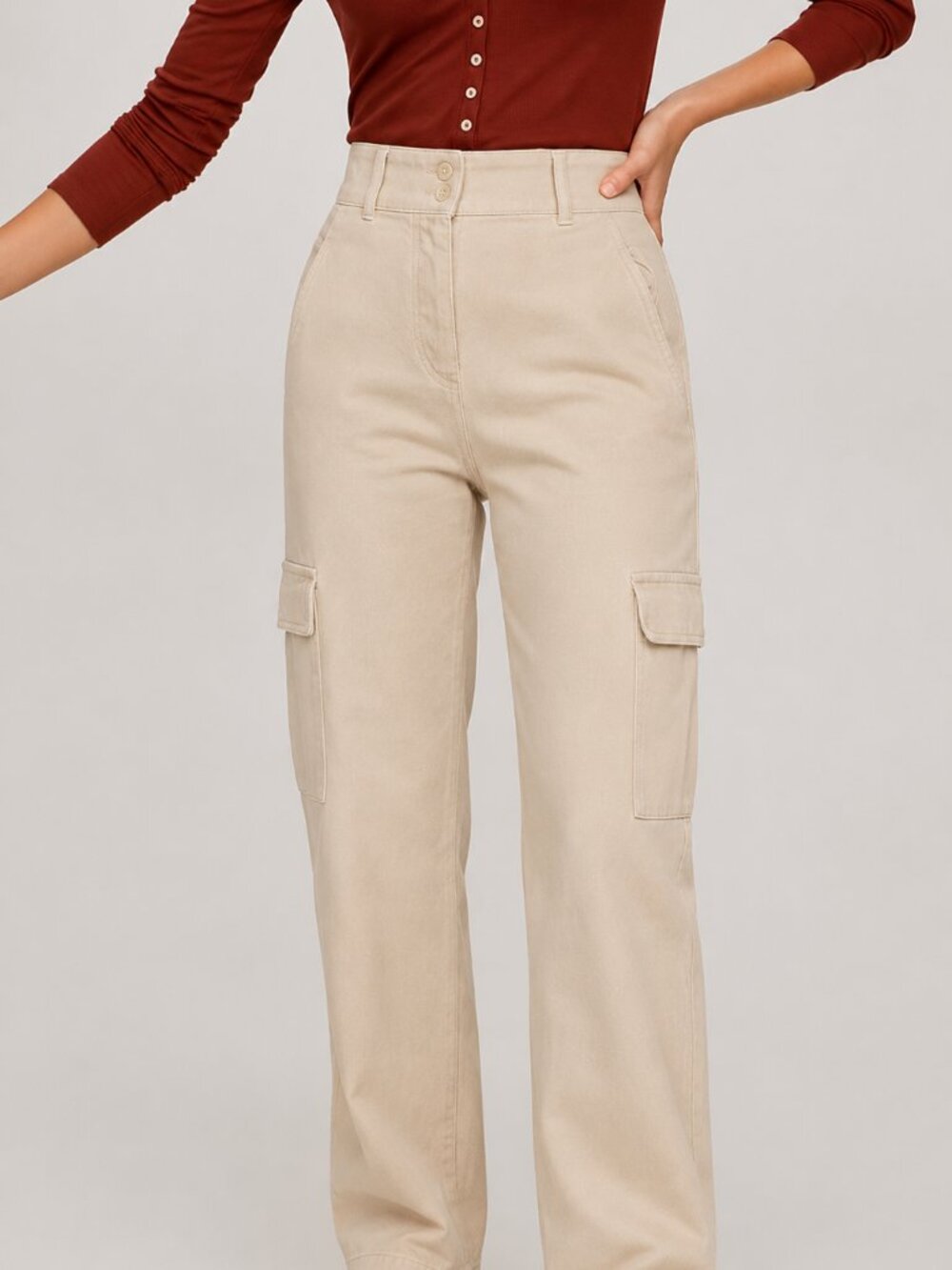 $128 Aritzia Wilfred Free Modern Cargo Pant Size 6 Cream